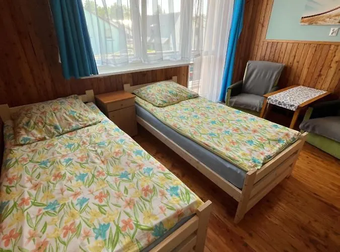 A&r Brzozowa 5 Дом отдыха Ровы